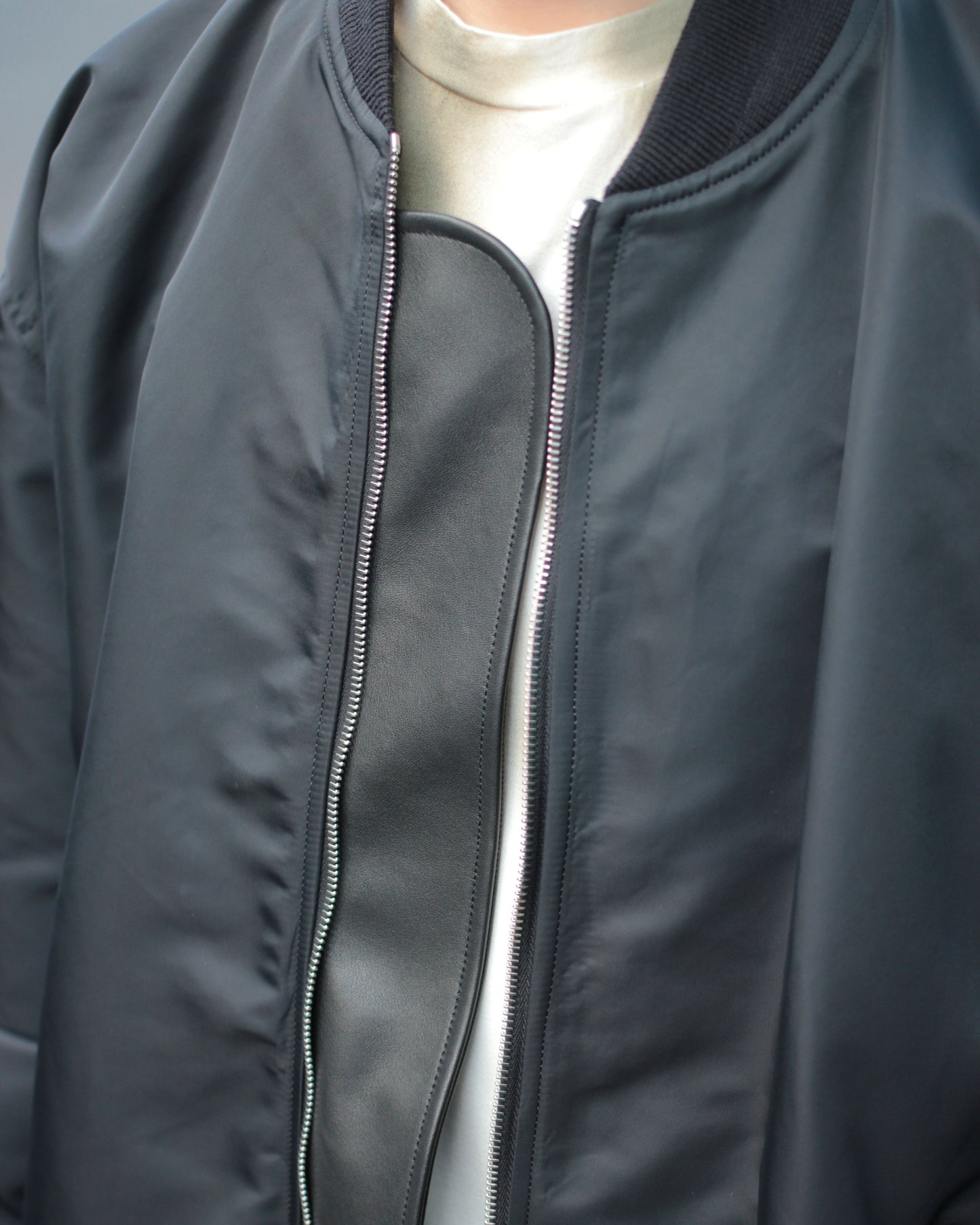 stein / OVERSIZED FLIGHT JACKET "BLACK"