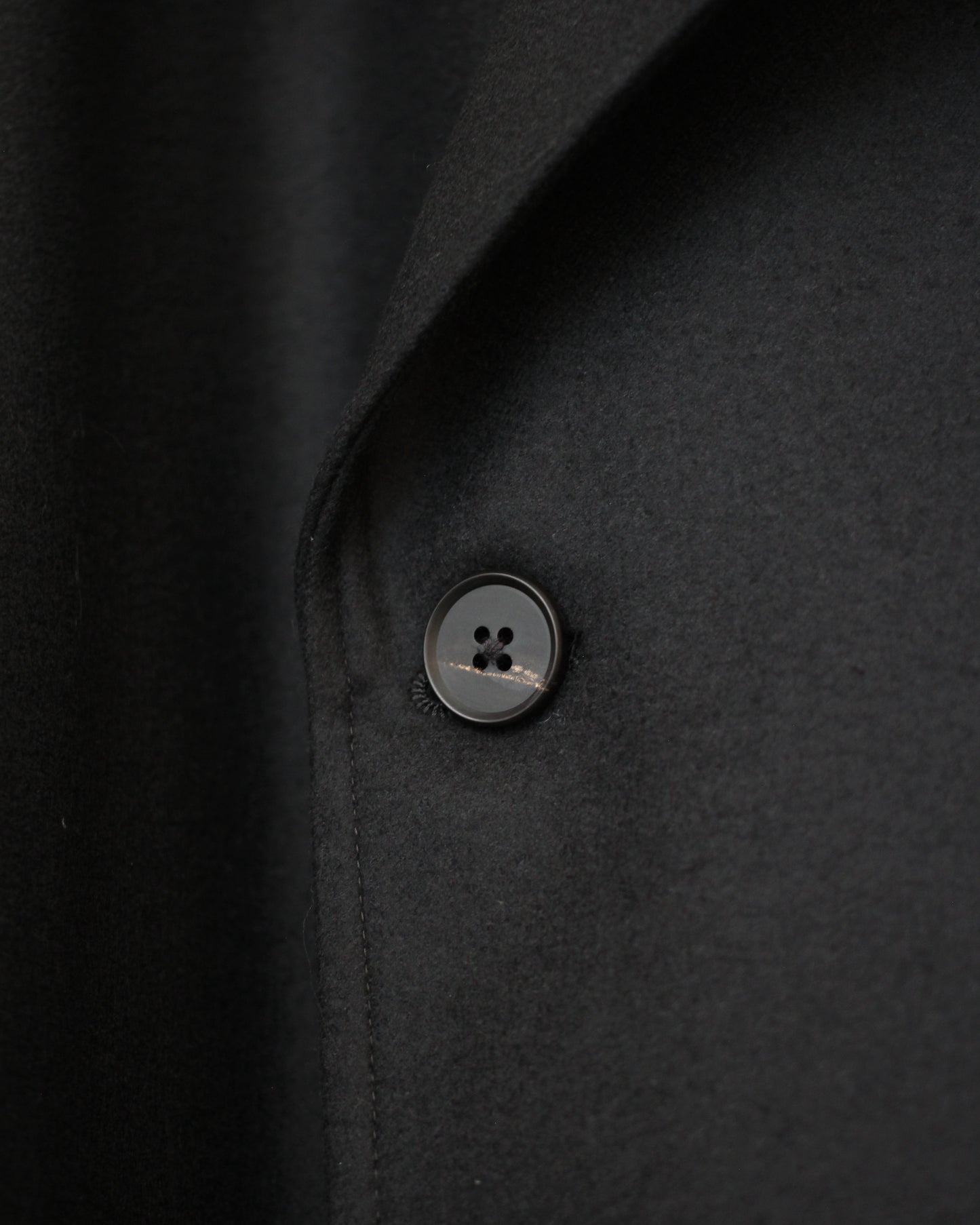 ssstein/OVERSIZED DOUBLE BREASTED COAT "BLACK"