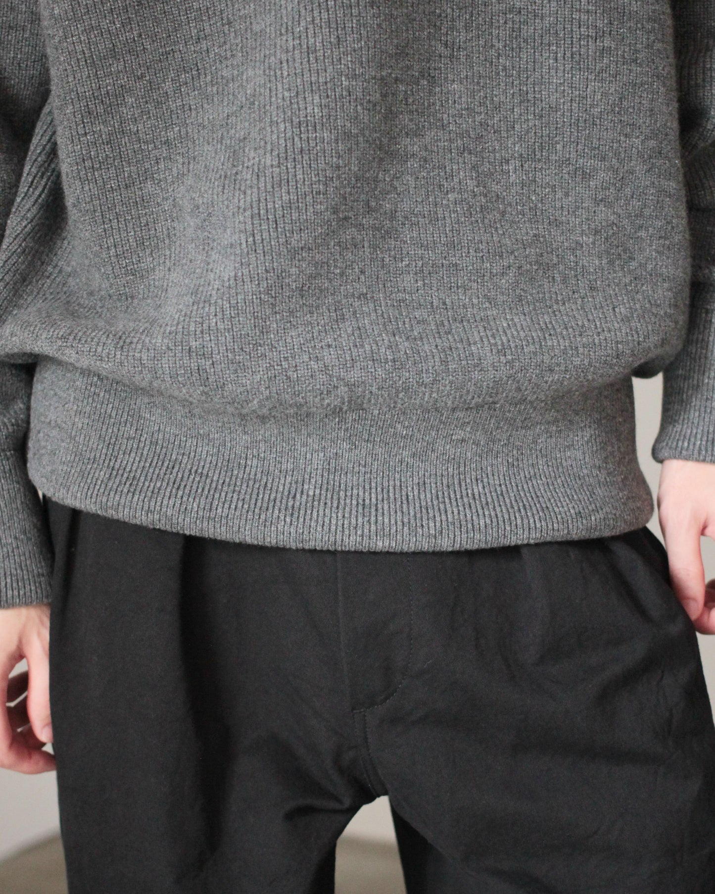 stein / ROUND COLLAR RIB KNIT LS "GRAY"