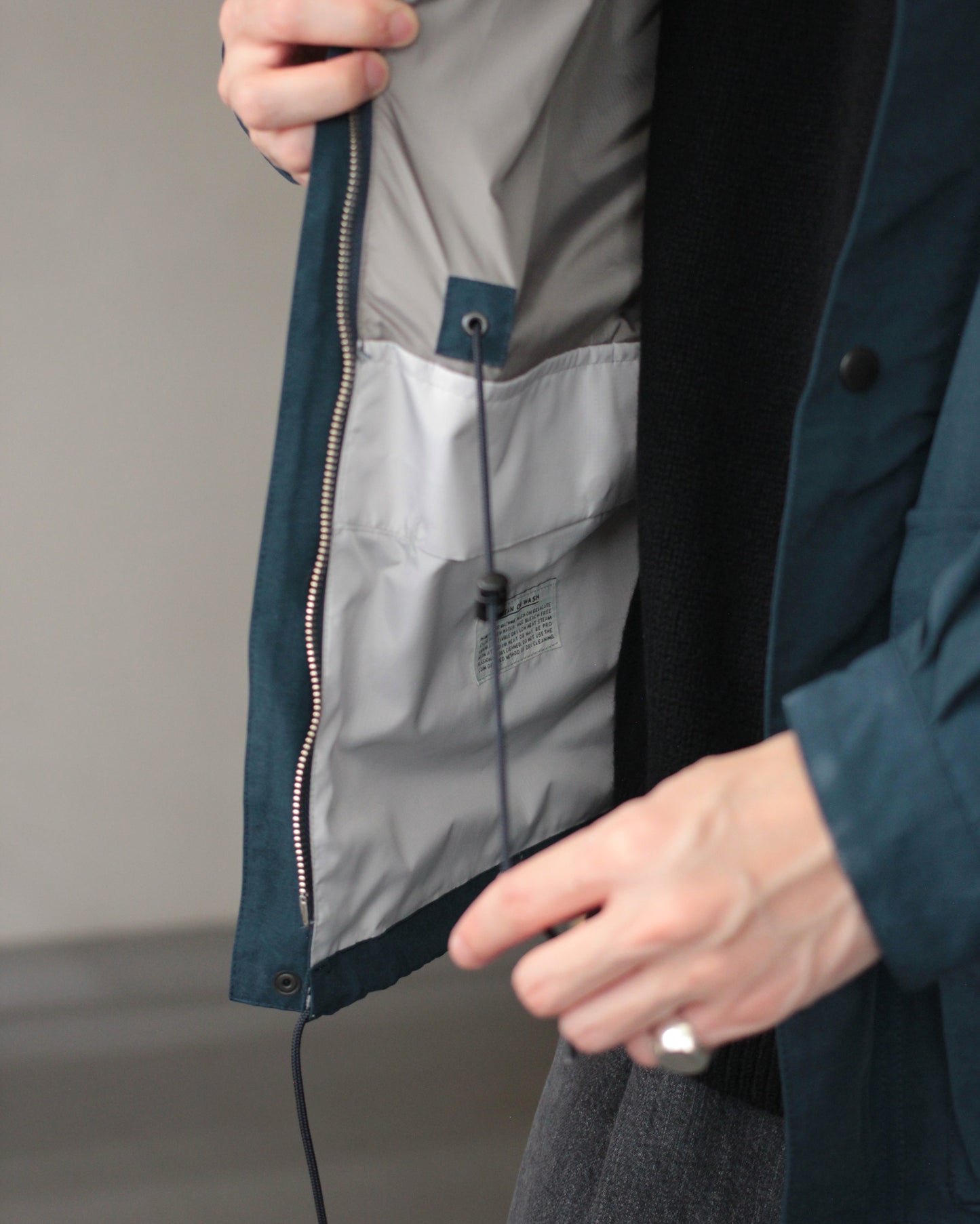ENDS and MEANS/Sanpo Jacket "Smoke Navy"