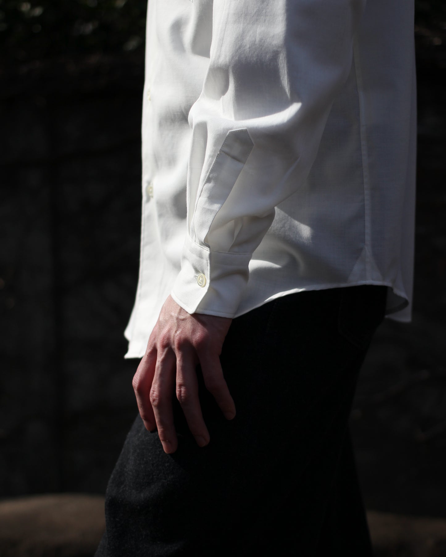 ULTERIOR/SILKY SOFT TWILL SHIRT"OFF-WHITE"