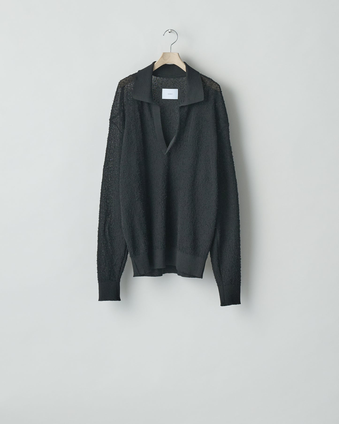 ssstein/SHEER LIGHT KNIT SKIPPER LS "BLACK"