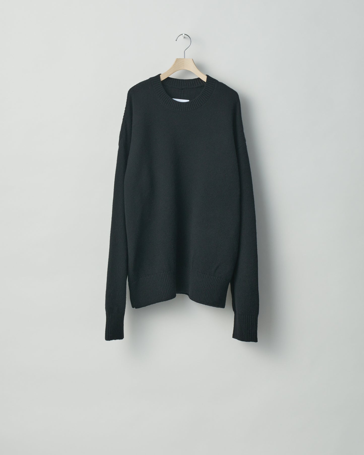 stein / EX FINE LAMBS CREW NECK KNIT LS "BLACK"