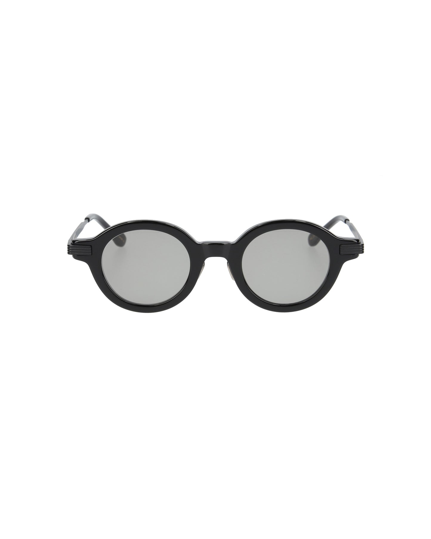 acekearny/saint (gray lens)