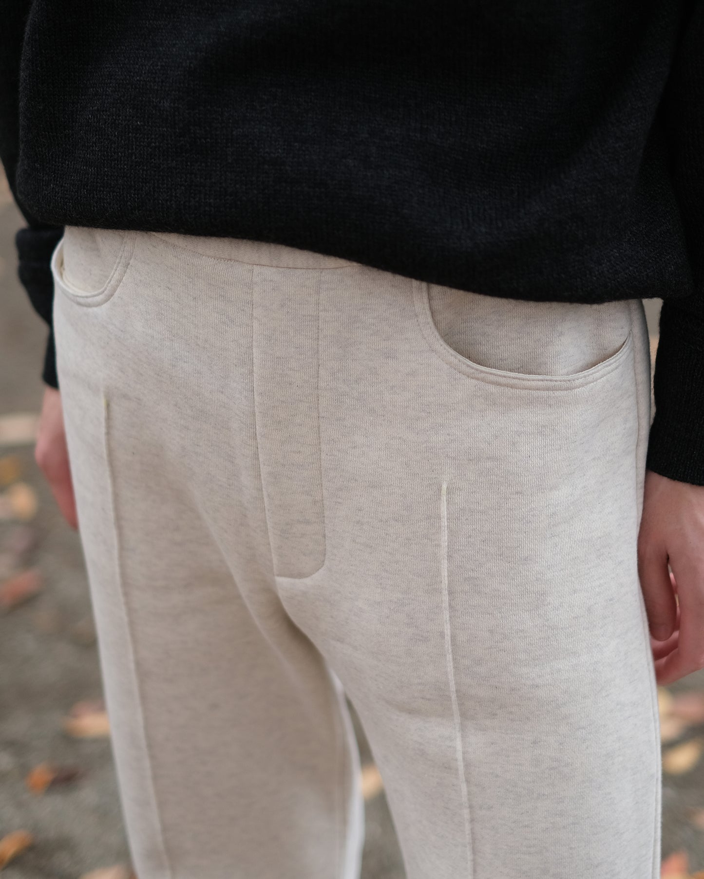 SAOR/Wide Semi-flare Sweat Trousers "White"