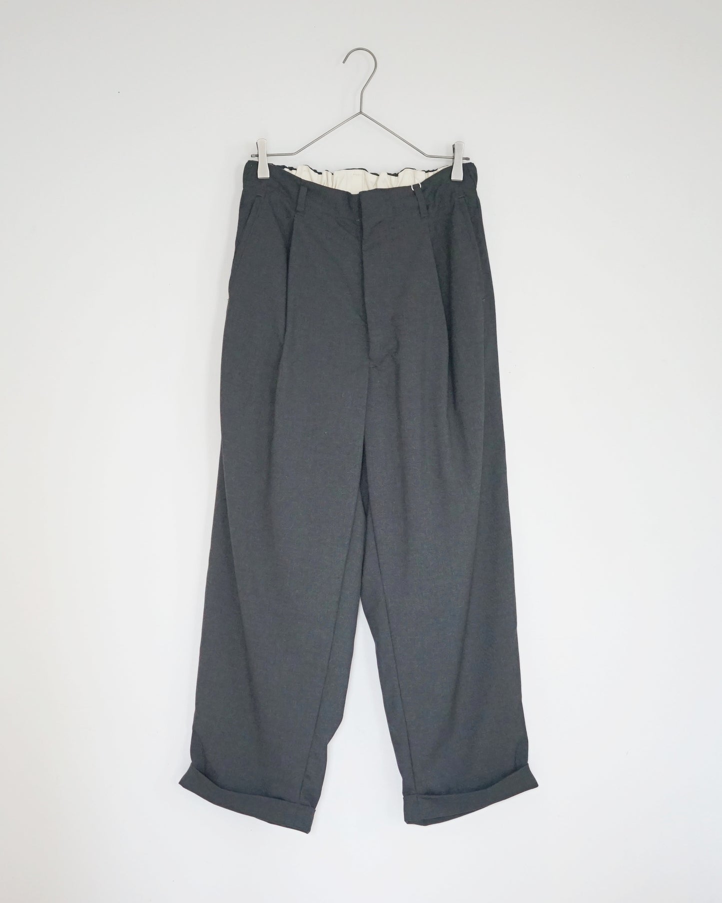 tsuzuli/EZ SLACKS "CHARCOAL"
