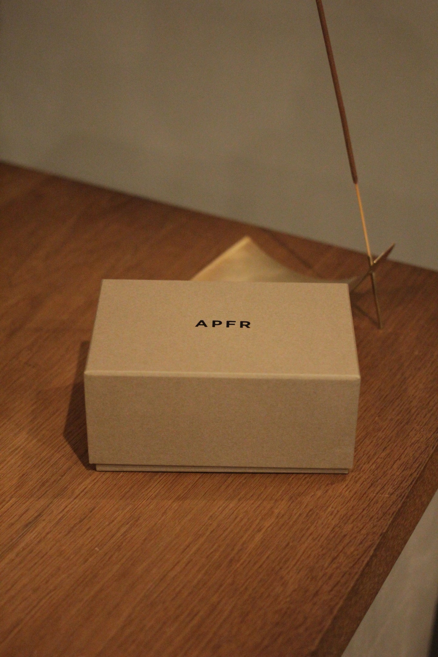 APOTHEKE FRAGRANCE / Brass Incense Stand