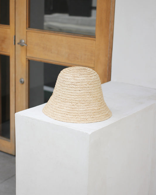 KIJIMA TAKAYUKI/RAFFIA BRAID CROCHET HAT "BEIGE"