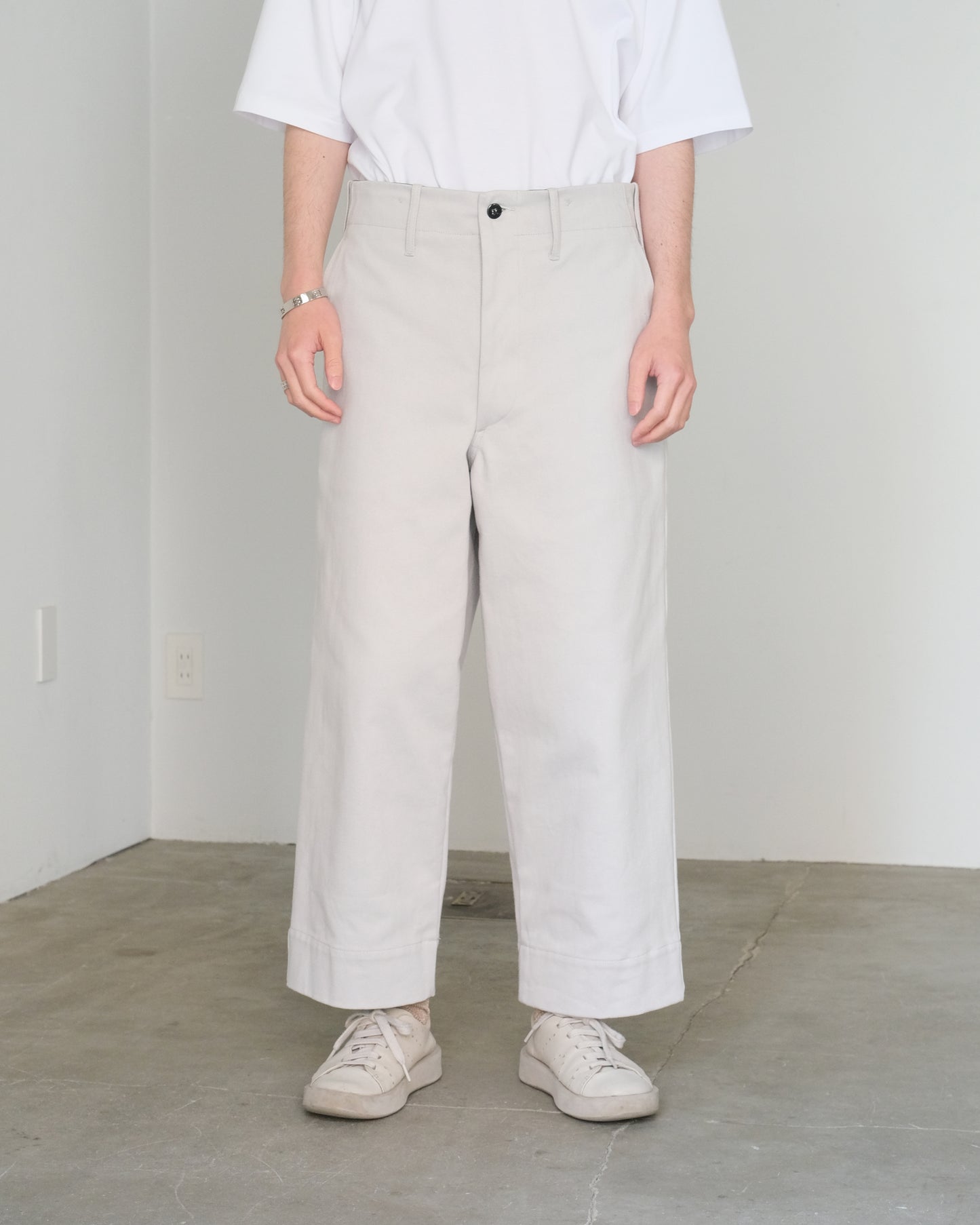 TUKI / s/s wide work "ash"