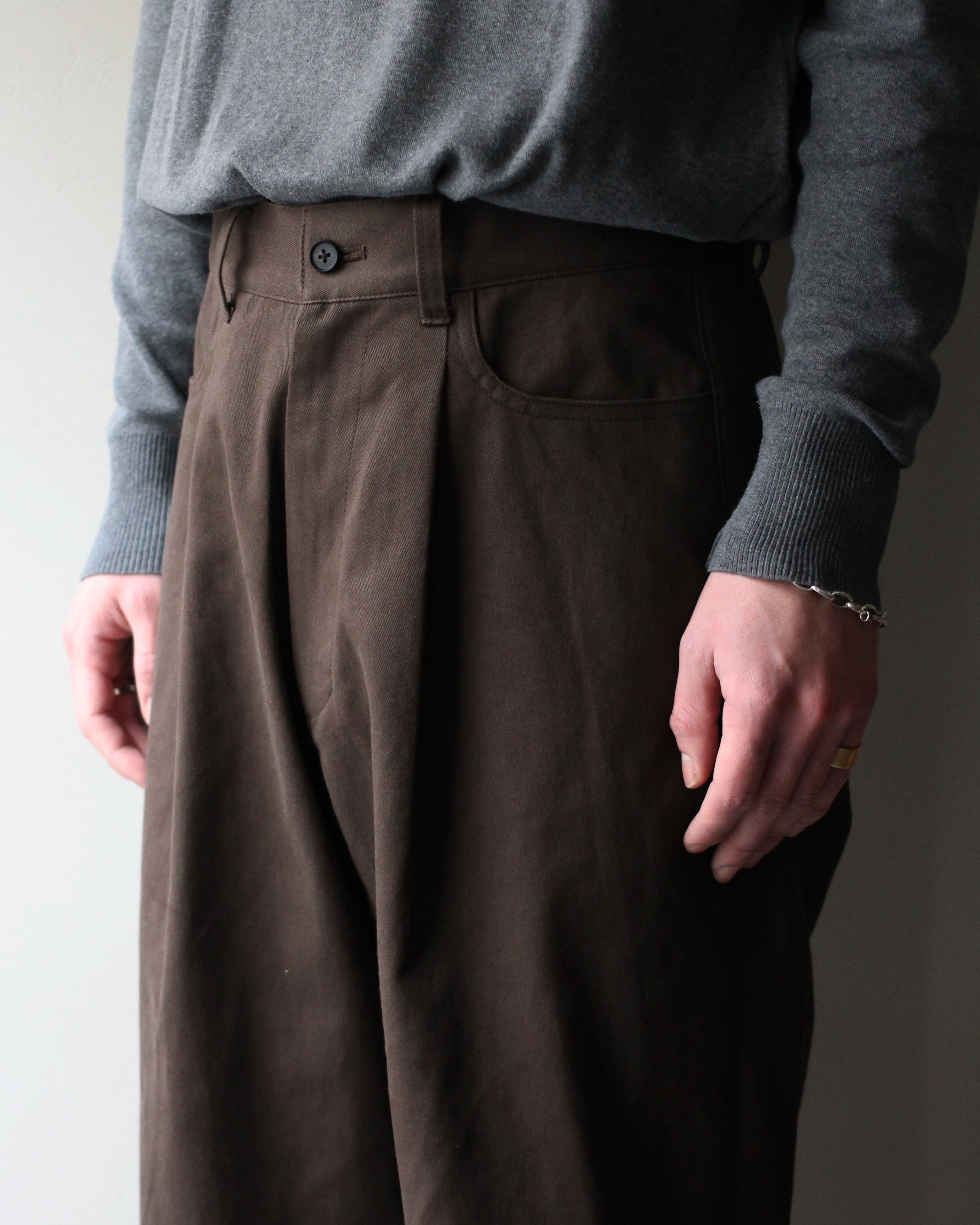 パンツ BRUSHED CHINO ONE TUCK WIDE PANTS ssstein/BRUSHED CHINO ONE TUCK WIDE PANTS 