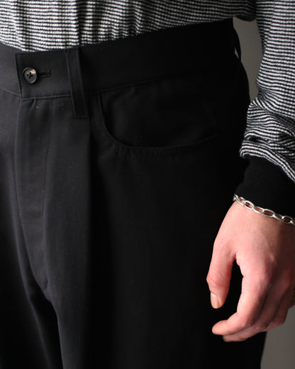 ssstein/DOUBLE WEAVE COTTON ONE TUCK WIDE PANTS "BLACK"