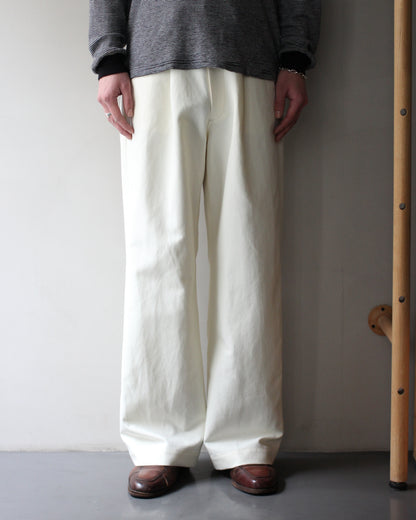 ssstein/DOUBLE WEAVE COTTON ONE TUCK WIDE PANTS "CREAM"