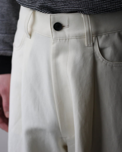 ssstein/DOUBLE WEAVE COTTON ONE TUCK WIDE PANTS "CREAM"