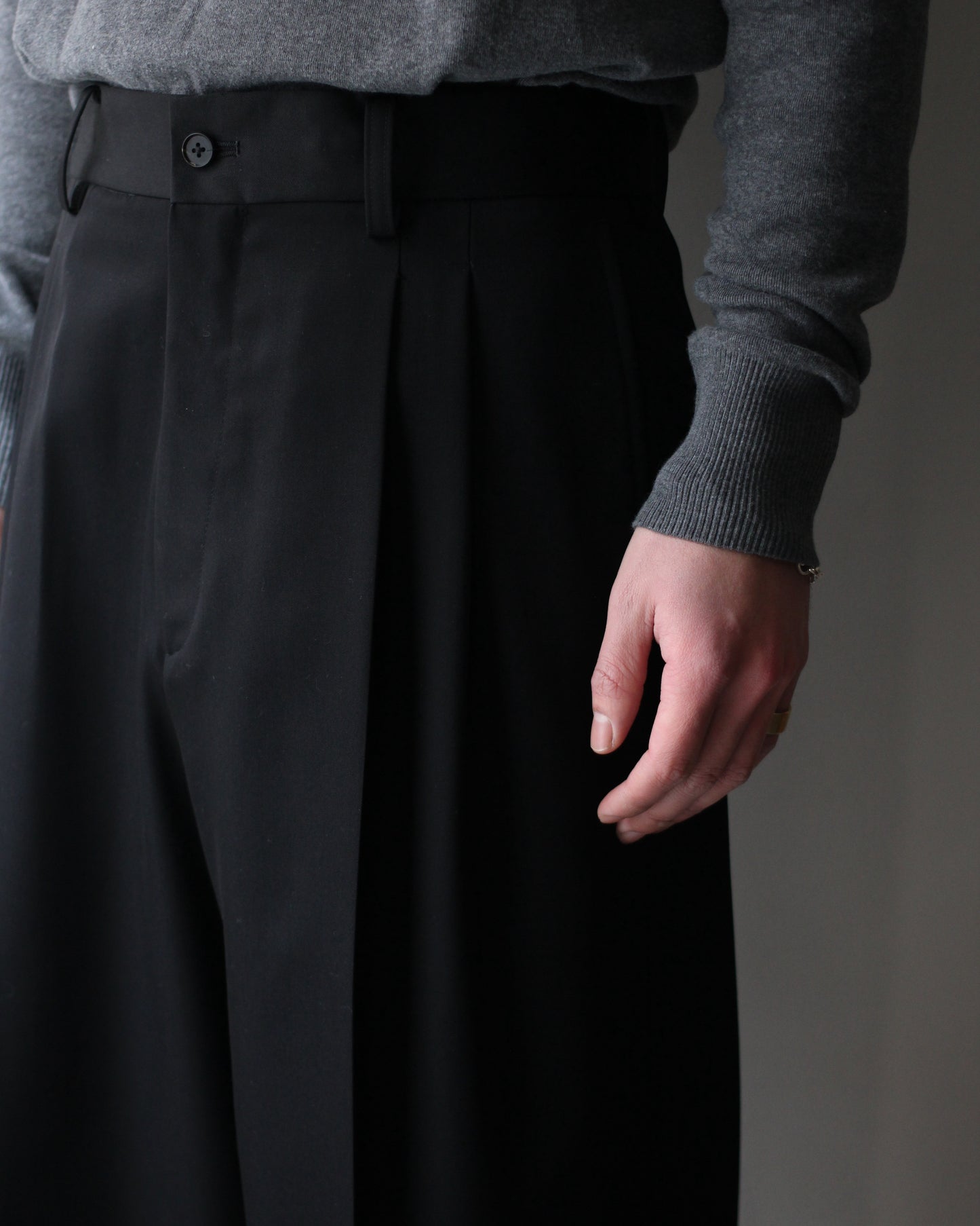 ssstein/LONG WIDE TROUSERS "BLACK"