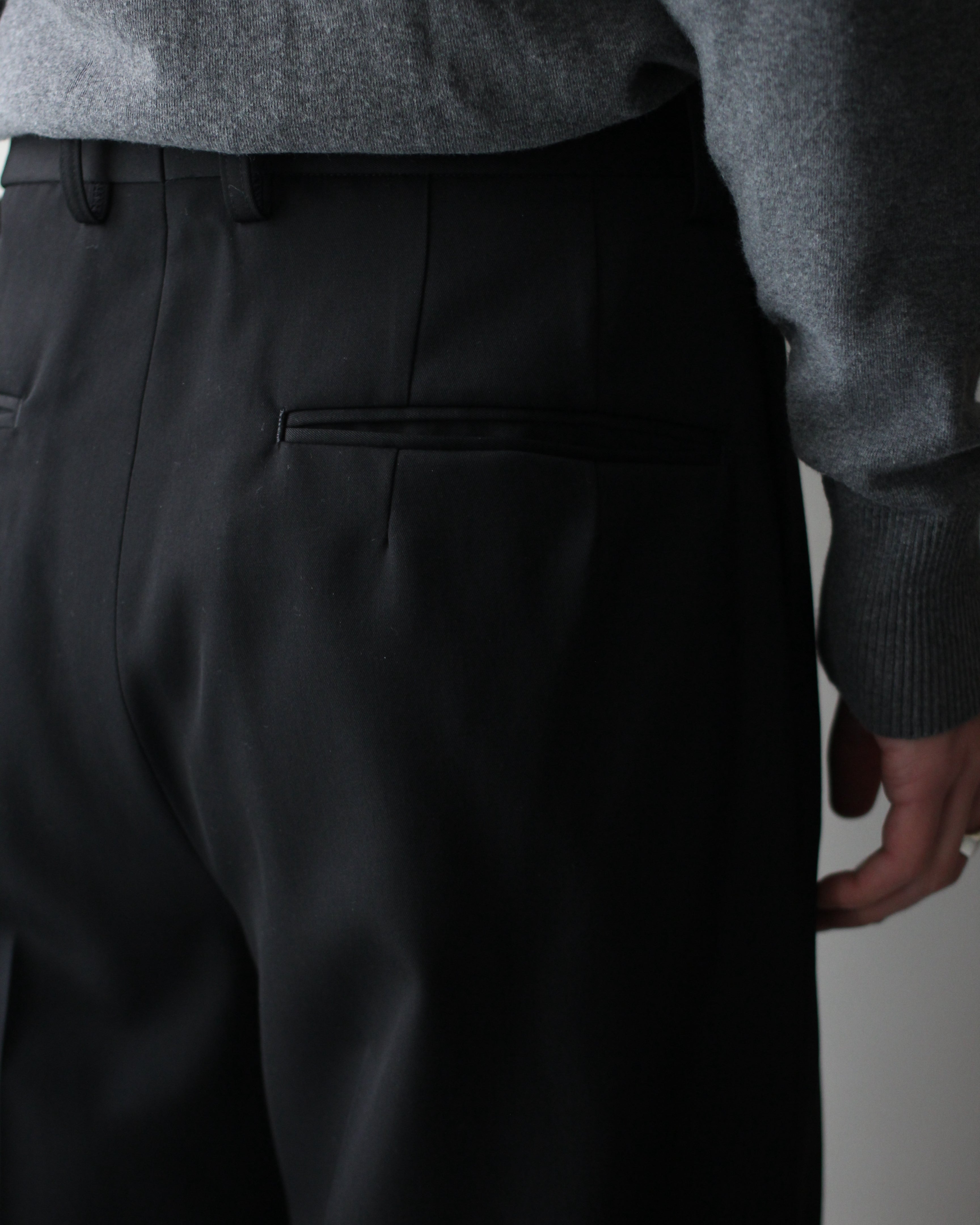 ssstein/LONG WIDE TROUSERS 