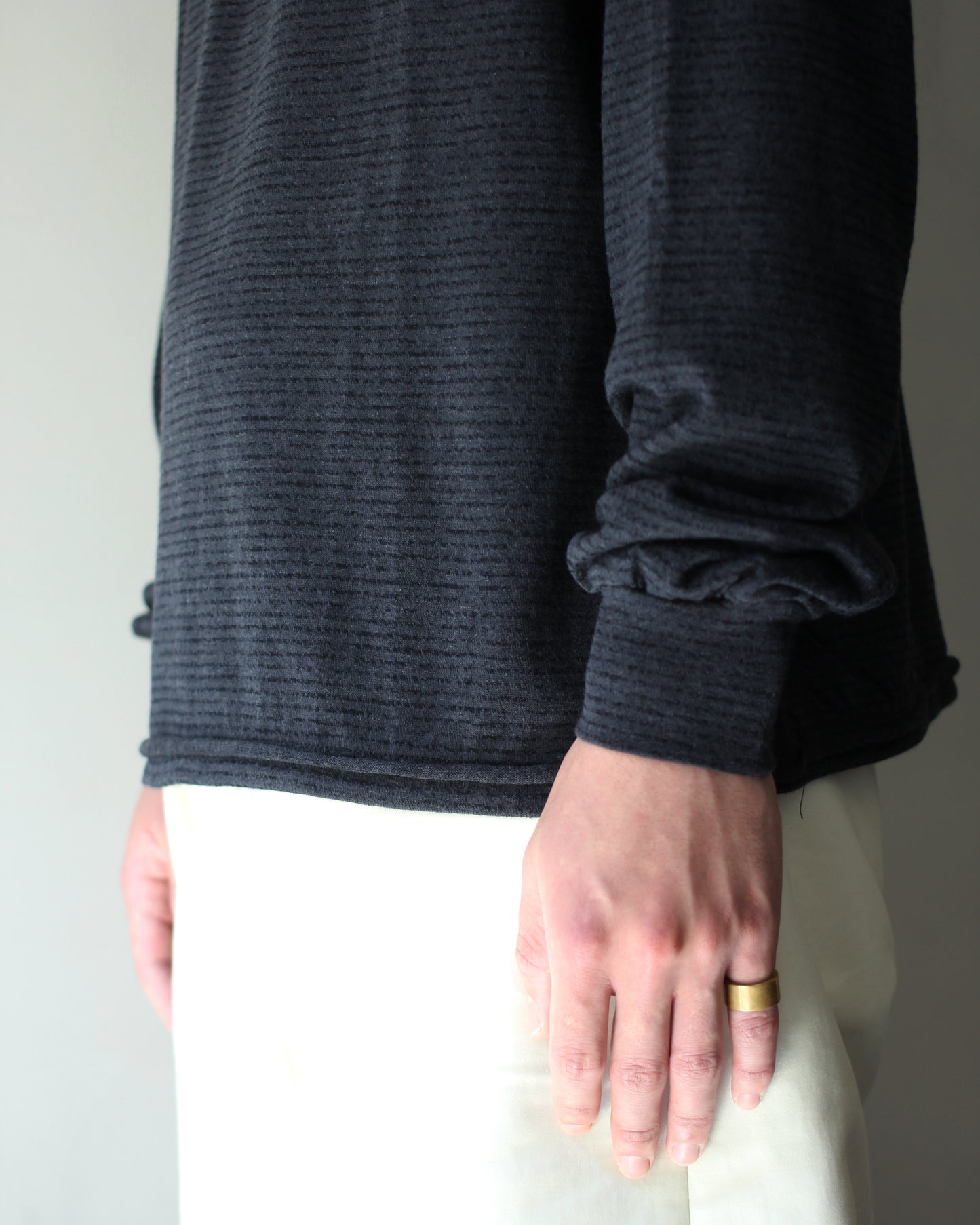 ULTERIOR/SUPER FINE WOOL COTTON CUT-OFF P/O (BORDER STRIPE ) " BLACK×CHARCOAL"