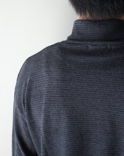ULTERIOR/SUPER FINE WOOL COTTON TURTLE-NECK TOP (BORDER STRIPE ) " BLACK×CHARCOAL"
