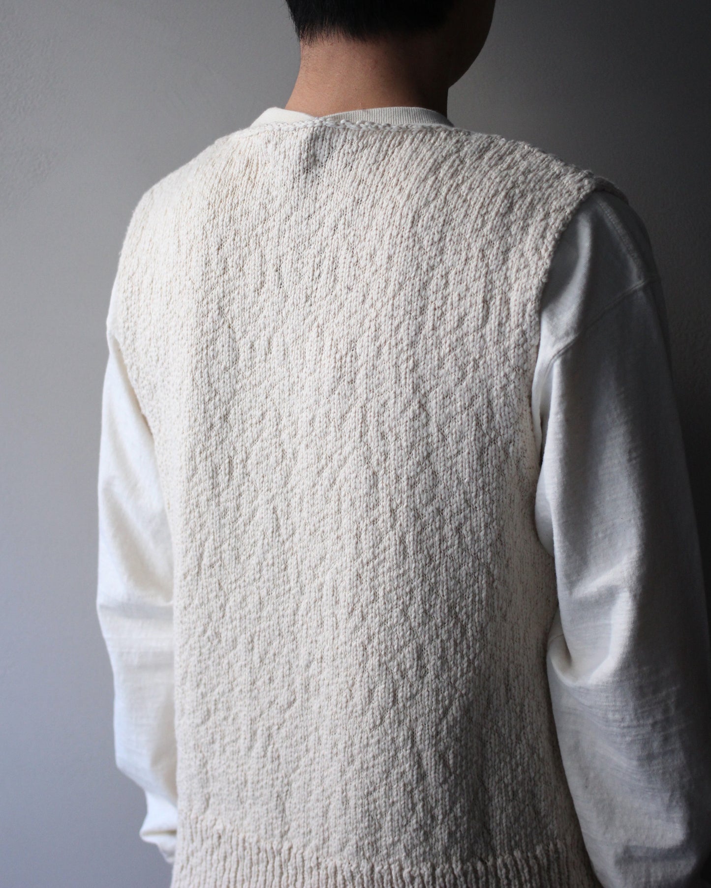 RIKU UMEHARA/BASKET KNIT VEST "BEIGE"