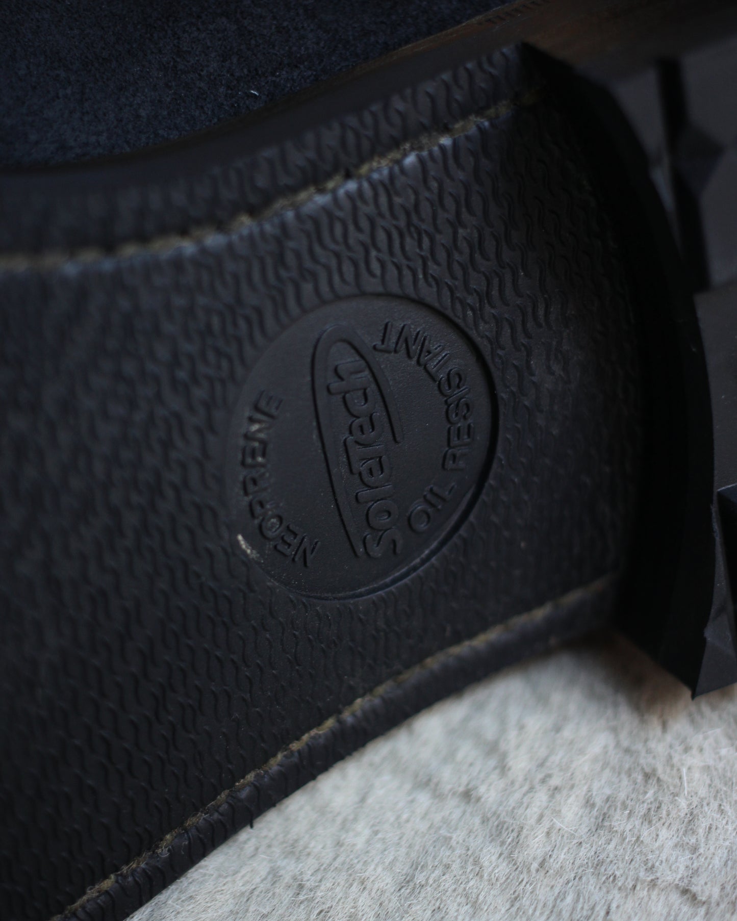 forme/fm-141 Front "Waxy#Black"