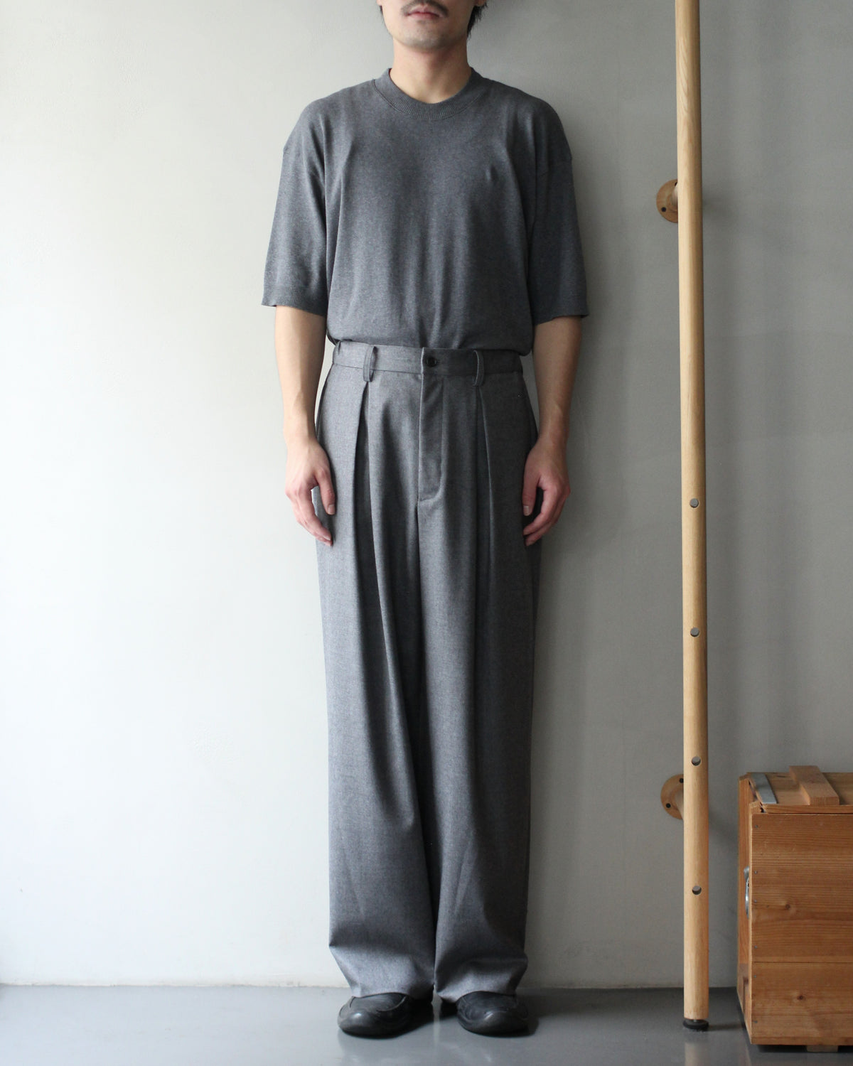 ssstein/WOOL FLANNEL EASY WIDE TROUSERS "GREY"