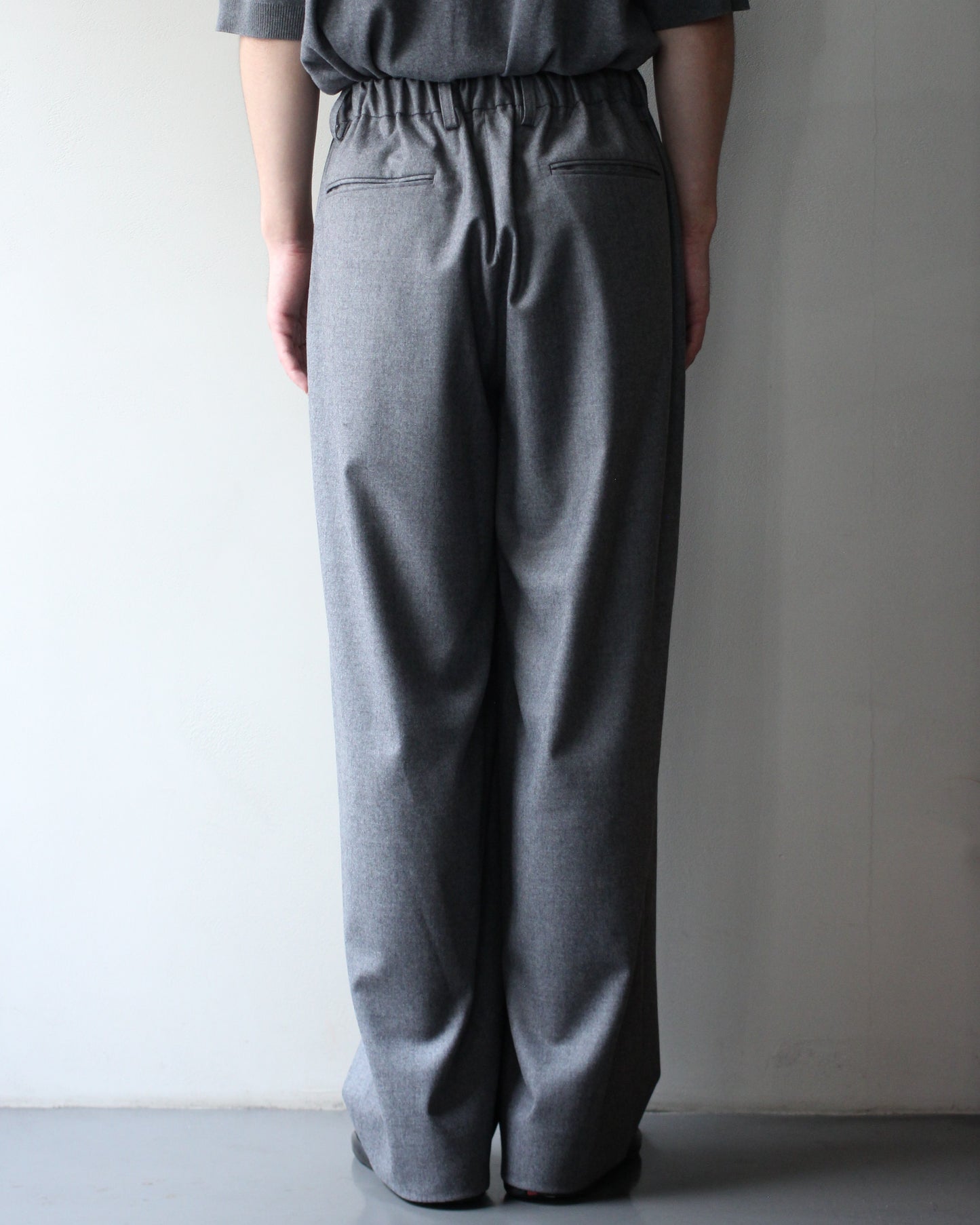 ssstein/WOOL FLANNEL EASY WIDE TROUSERS "GREY"