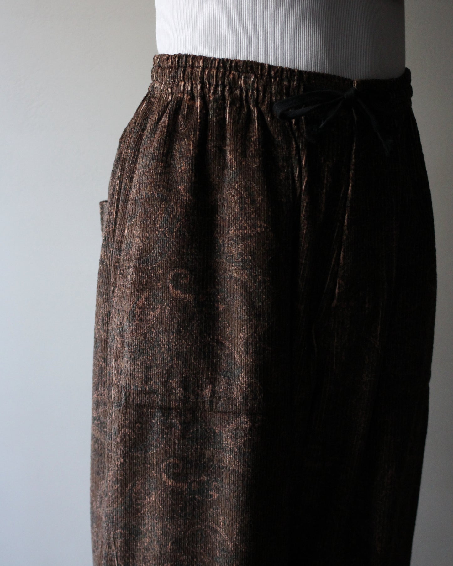 SOWBOW(蒼氓)/EZ PANTS(WIDE) PAISLEY CORD "BROWN"