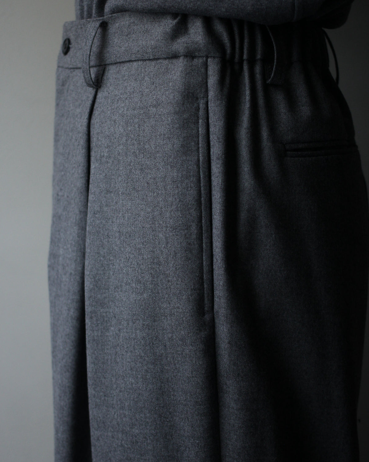 ssstein/WOOL FLANNEL EASY WIDE TROUSERS "GREY"