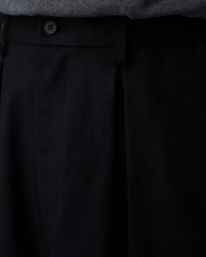 ssstein/WOOL FLANNEL EASY WIDE TROUSERS "BLACK"