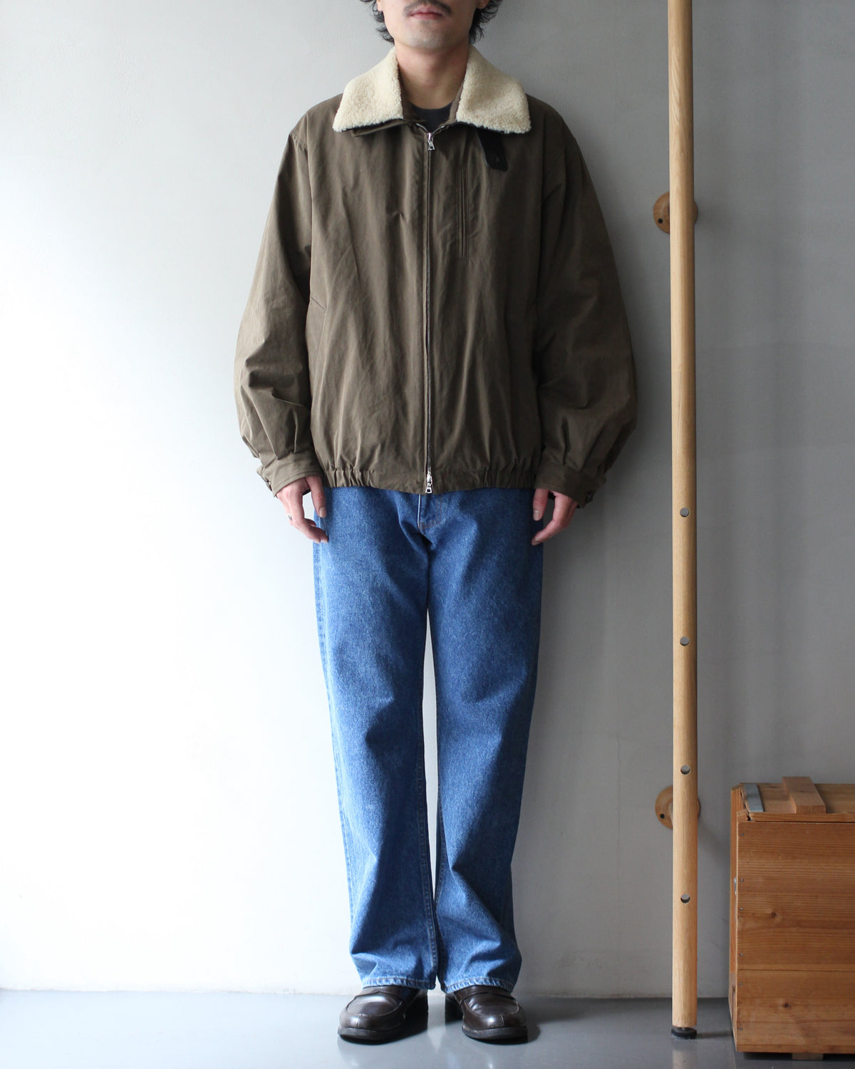 ssstein/DETATCHABLE COLLAR RESIN-FINISH COTTON JACKET  "KHAKI"