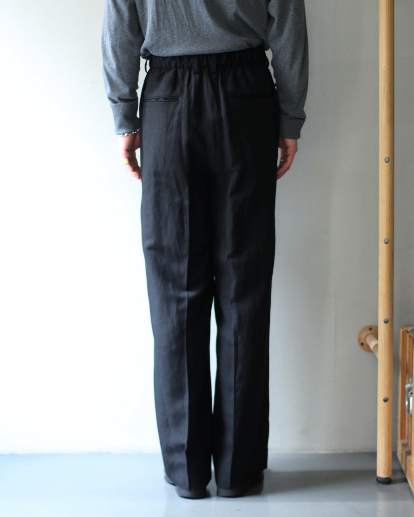ssstein/VIS/LI/RA TWILL EASY LONG WIDE TROUSERS "BLACK"