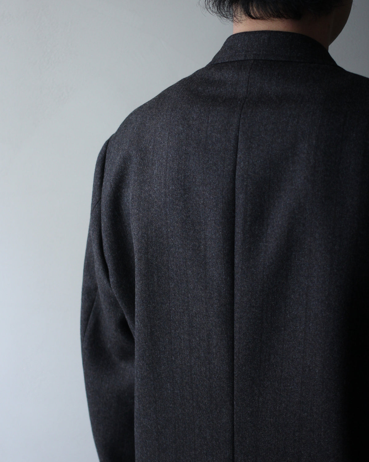 ULTERIOR/MELANGE BARATHEA STRIPE DB JKT "CHARCOAL BROWN"