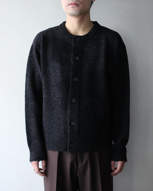 MATSUFUJI/Wool Cardigan Caribou Knit "CHARCOAL × BLACK"