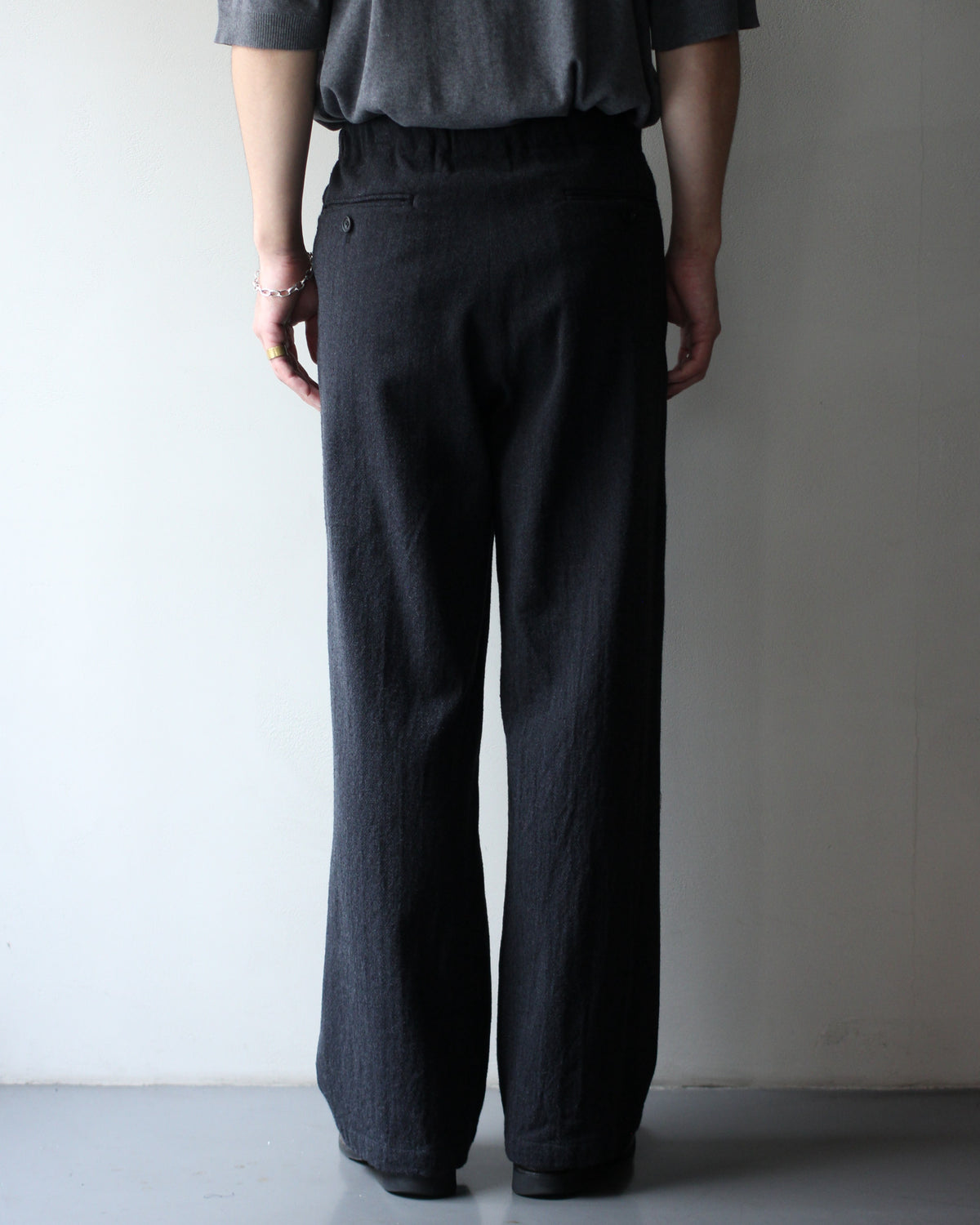 ULTERIOR/WASHED W/S HERRINGBONE DRAWSTRING WIDE PANTS "CHARCOAL"
