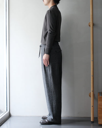 ULTERIOR/WOOL SILK CHECK DRAWSTRING PANTS "BLACK"
