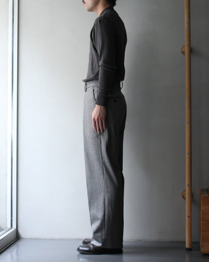 ULTERIOR/W/S HERRINGBONE STRIPE TUCKED TROUSERS  "TAUPE GREY"