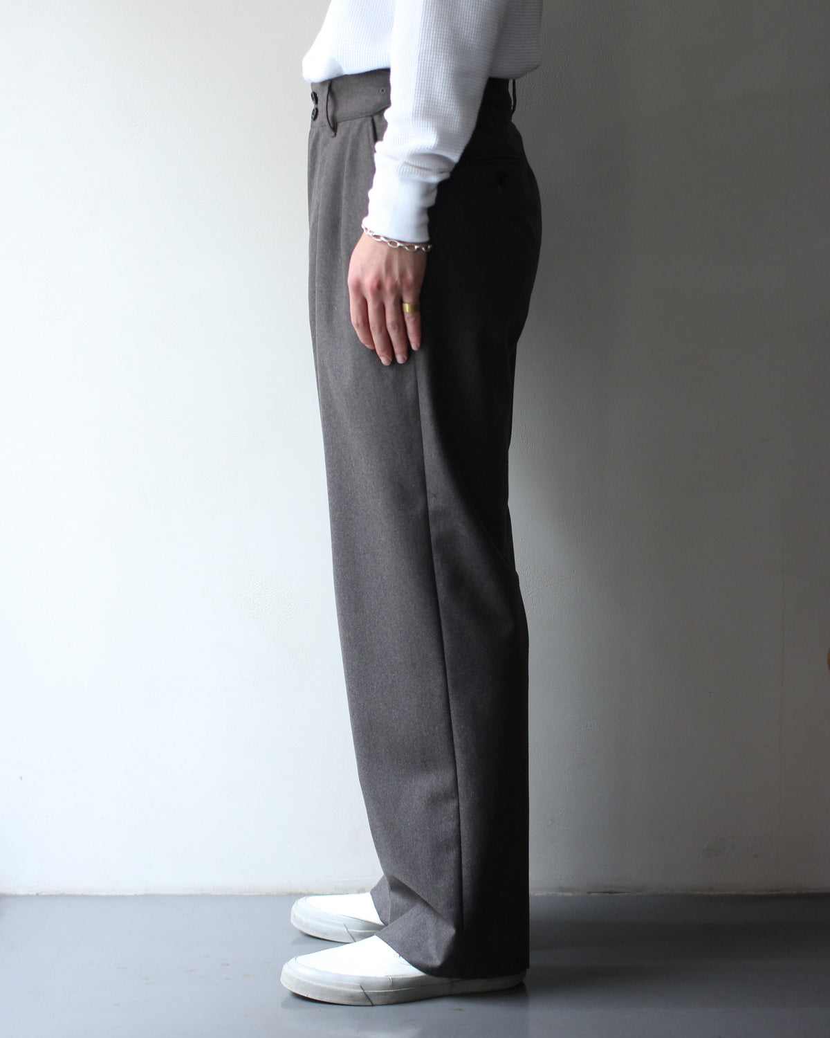 ULTERIOR/W/CASH PANAMA CLOTH MIL-TROUSERS "DUST GREY"