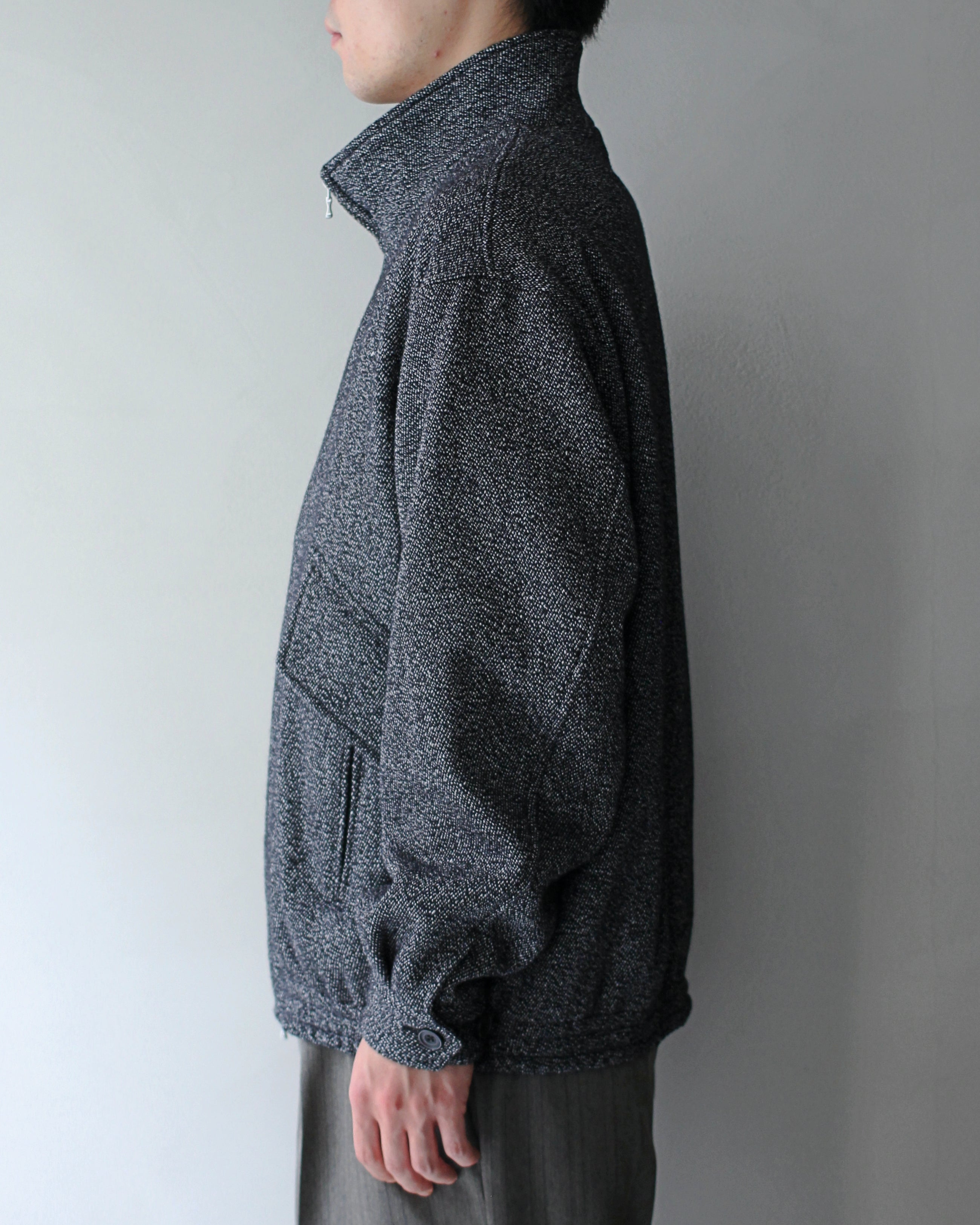 ULTERIOR / WOOL SILK KERSEY ZIP UP JKT ”BLACK IVORY″ – feets