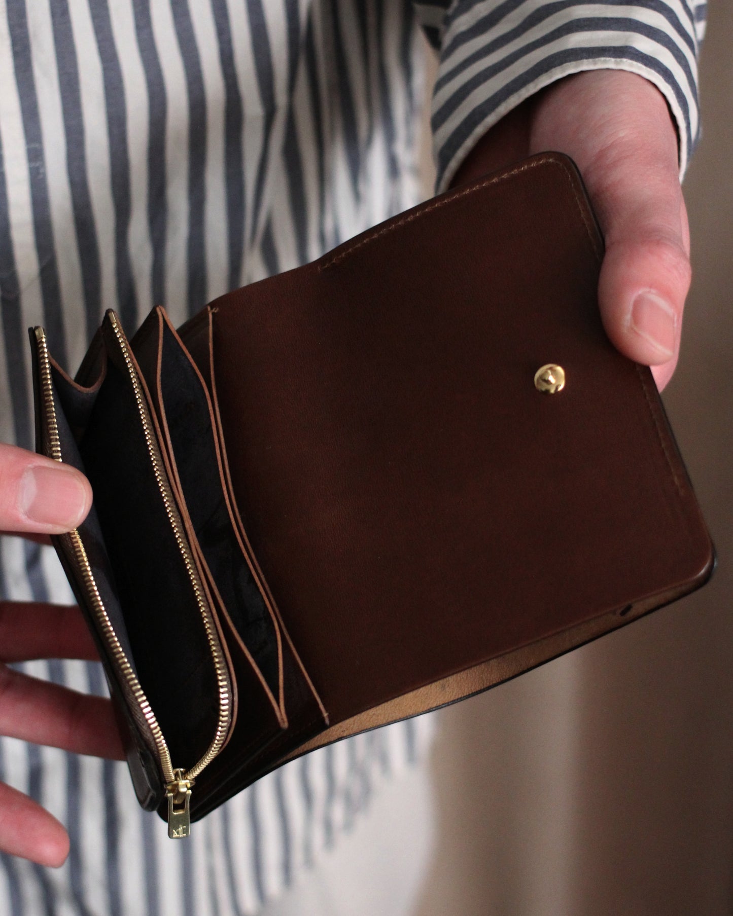 forme/Short wallet Cordovan×DOUBLE "Dark cognac×Brown"