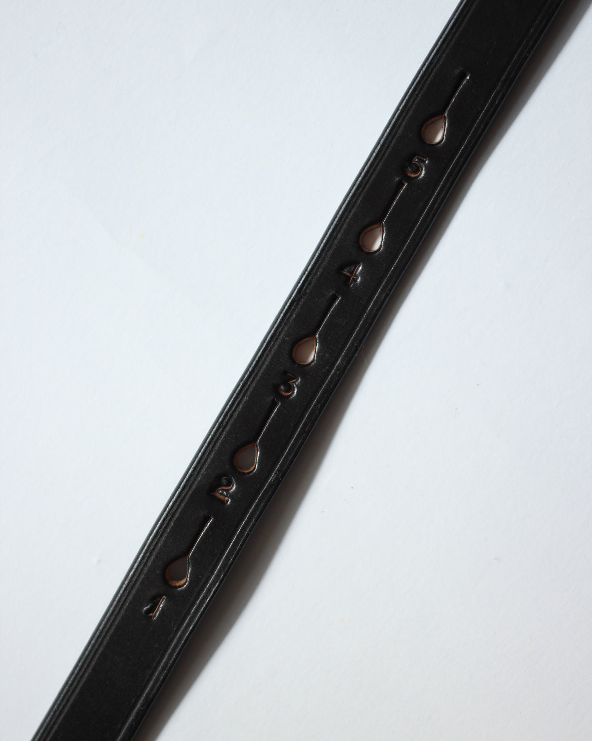 HERALDIC BELTS / 3/4inch IMITATION STIRRUP "DARK HAVANA×L HAVANA THREAD"