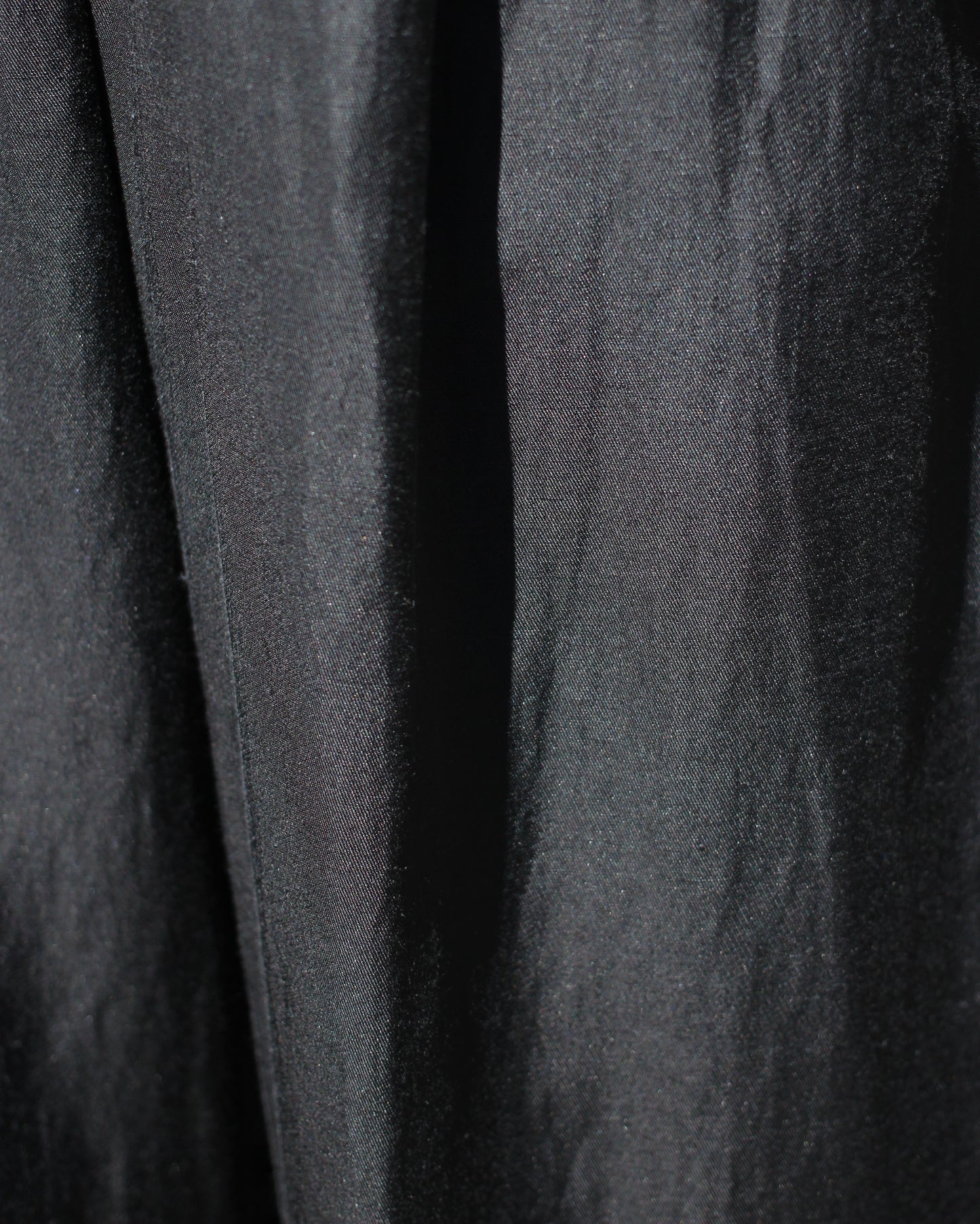 ssstein/VIS/LI BRIGHT TWILL WIDE EASY TROUSERS "BLACK"