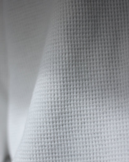 REVERBERATE/HALF ZIPP THERMAL "WHITE"