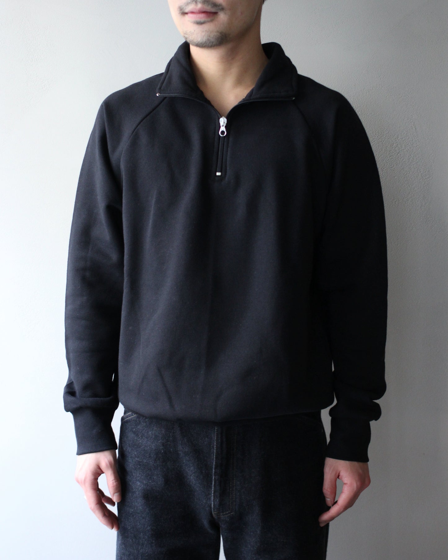 VESTI / FELPA MANICA RAGLAN "Nero (Black)"