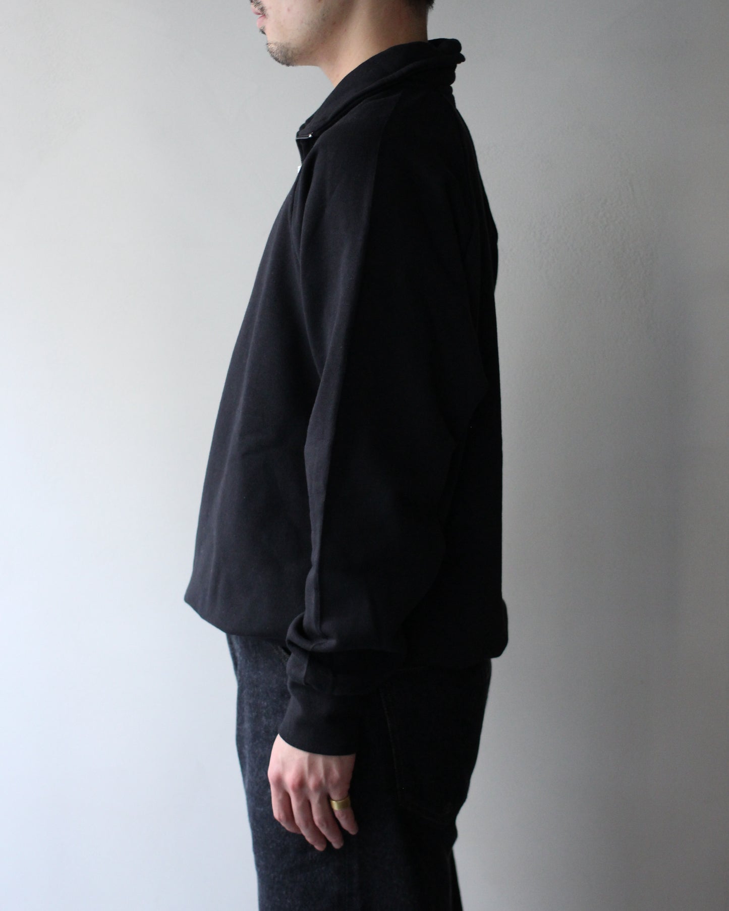 VESTI / FELPA MANICA RAGLAN "Nero (Black)"