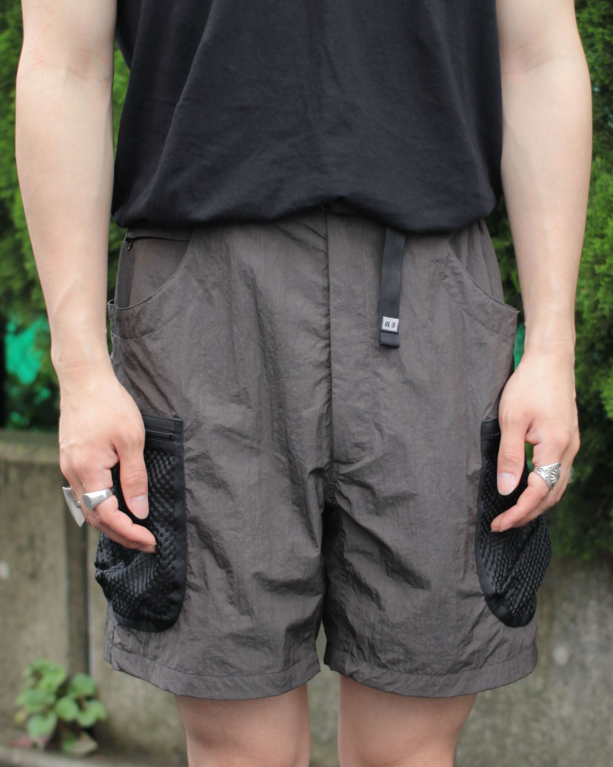 ENDS and MEANS（エンズアンドミーンズ）Utillity Shorts