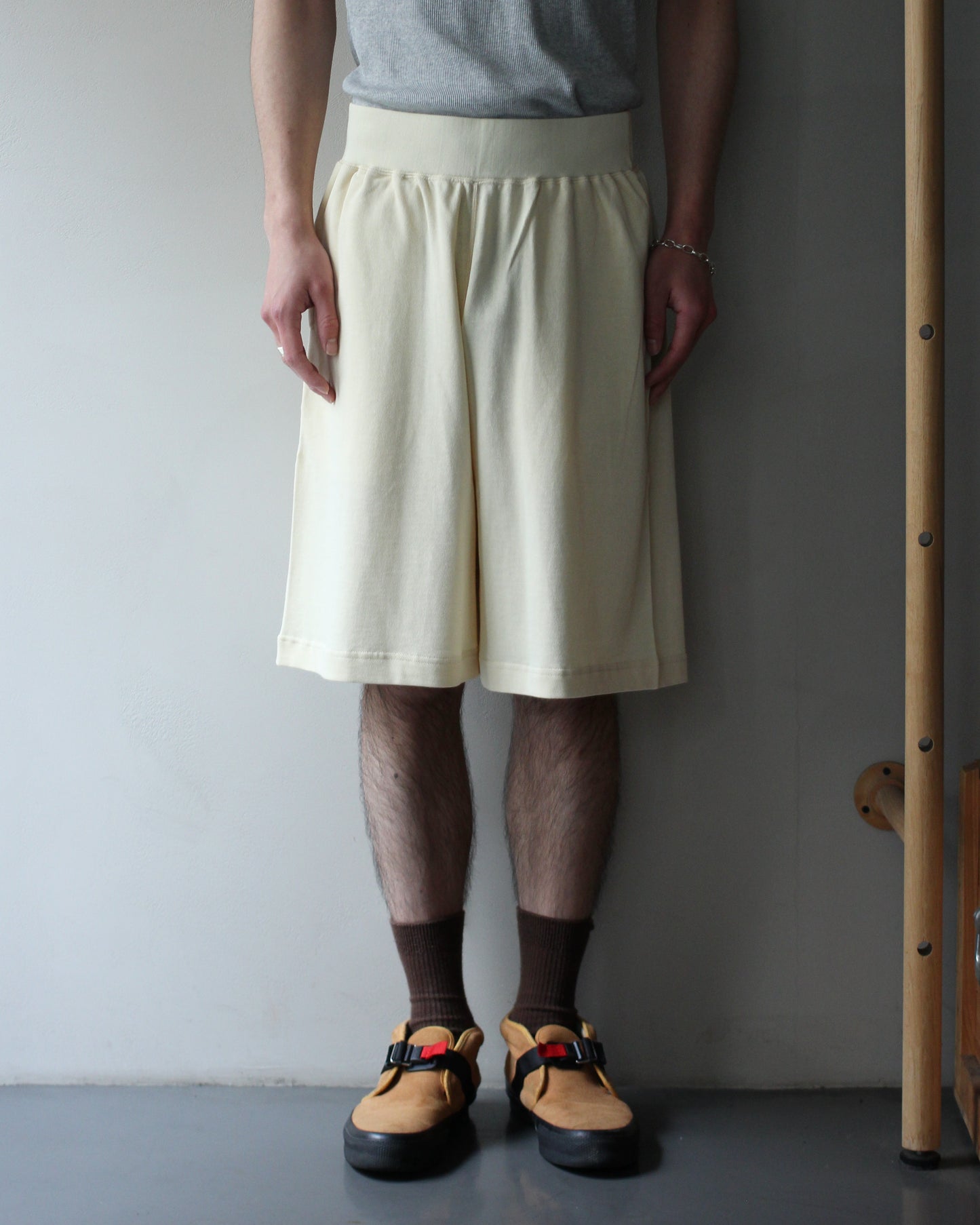 ULTERIOR/SOFT DRY SHORT LOOP TERRY BAGGY SHORTS "YELLOW BEIGE"