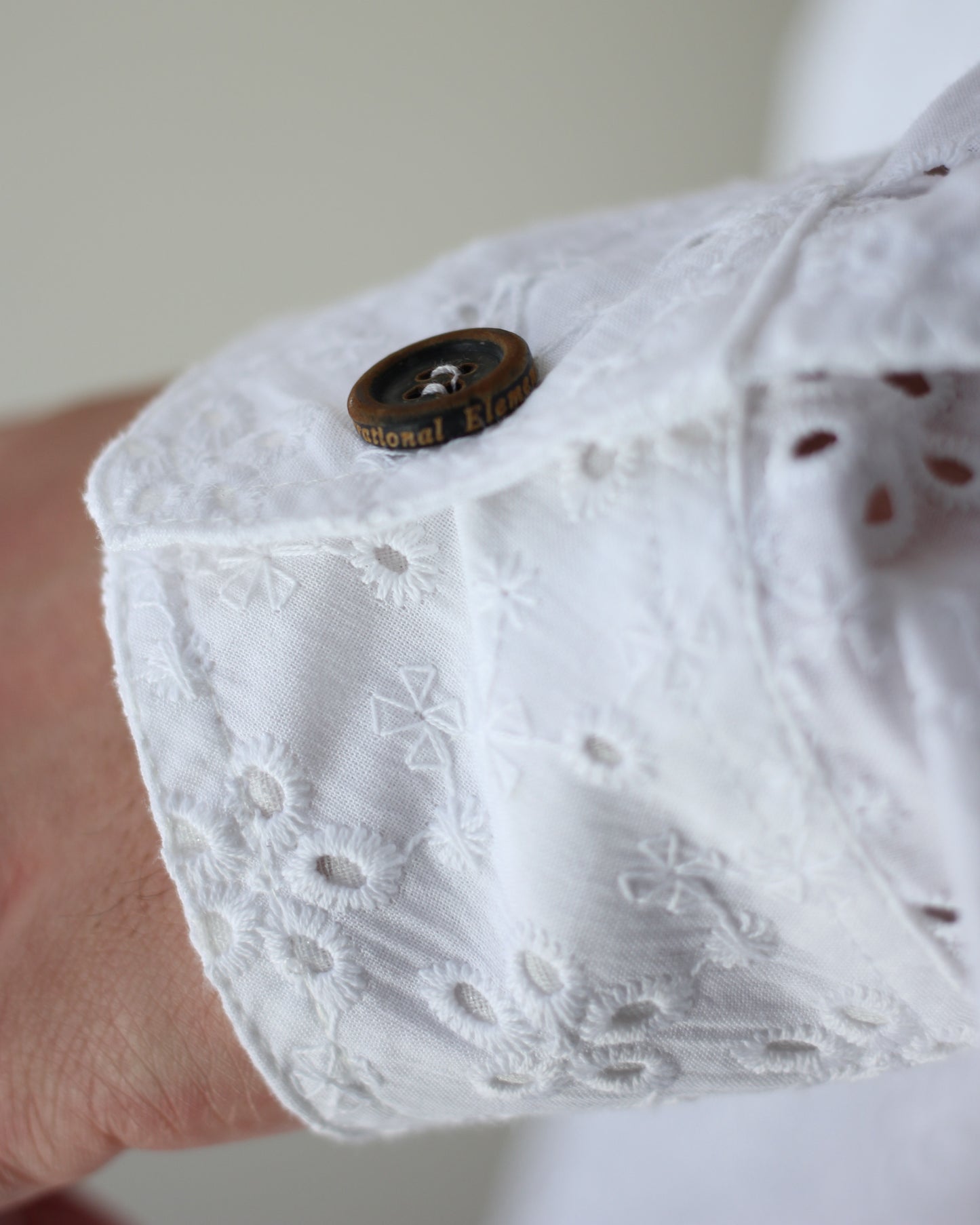 An Irrational Element/Vintage Shirts "White Embroidery"