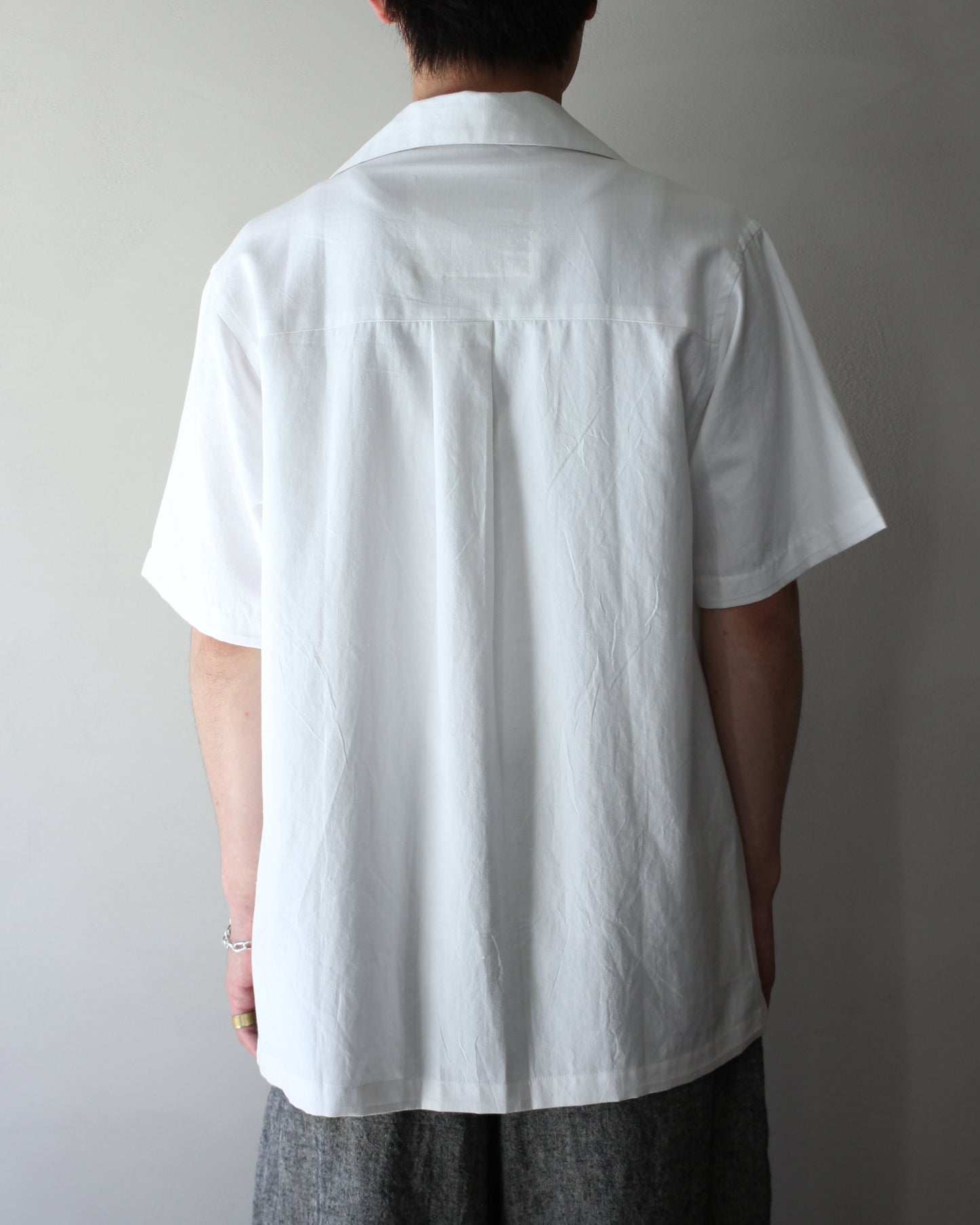 An Irrational Element/Artist Shirts "Off-White Embroidery"