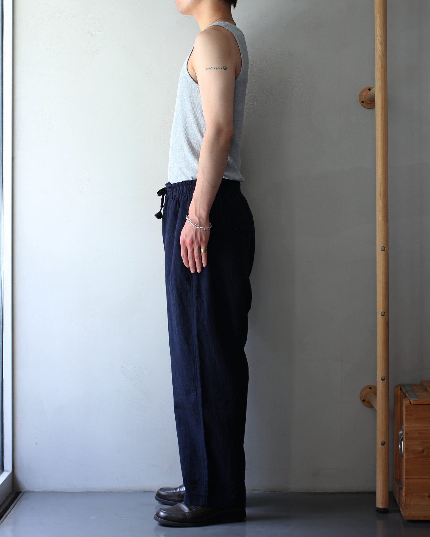 SOWBOW(蒼氓)/EZ PANTS (WIDE) LI/C HOUNDSTOOTH "BLACK×NAVY"