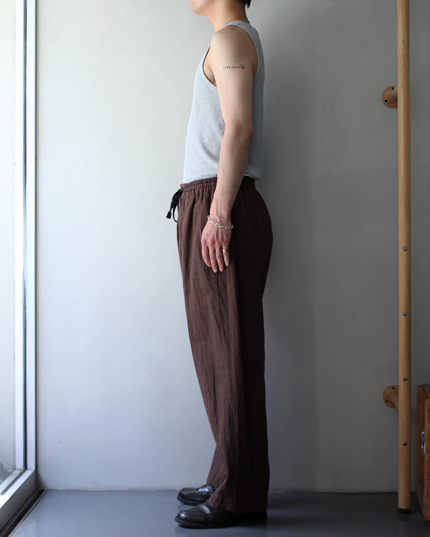 SOWBOW(蒼氓)/EZ PANTS (WIDE) LI/C HOUNDSTOOTH "BROWN×GREEN"