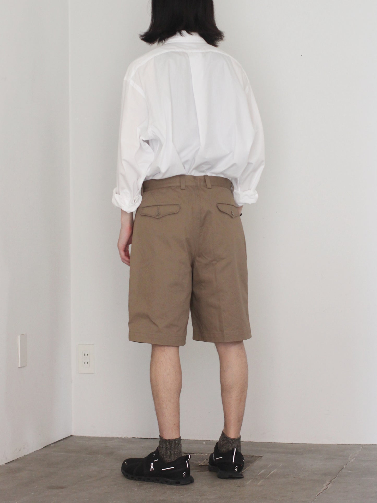 ulterior / WASHED SUVIN TWILL 52 SHORTS